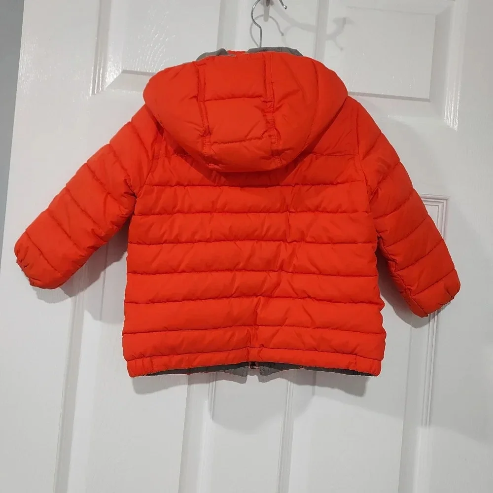 Baby Gap Orange to Gray Reversible Puffer Jacket in Size Toddler 2 Years